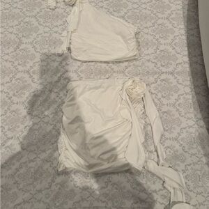 Two piece white blue blush set with flowers size small